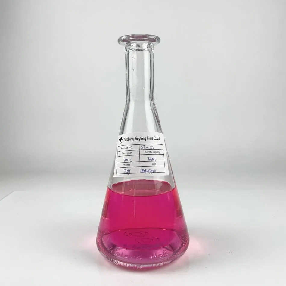 Kužeľová sklenená fľaša s korkom